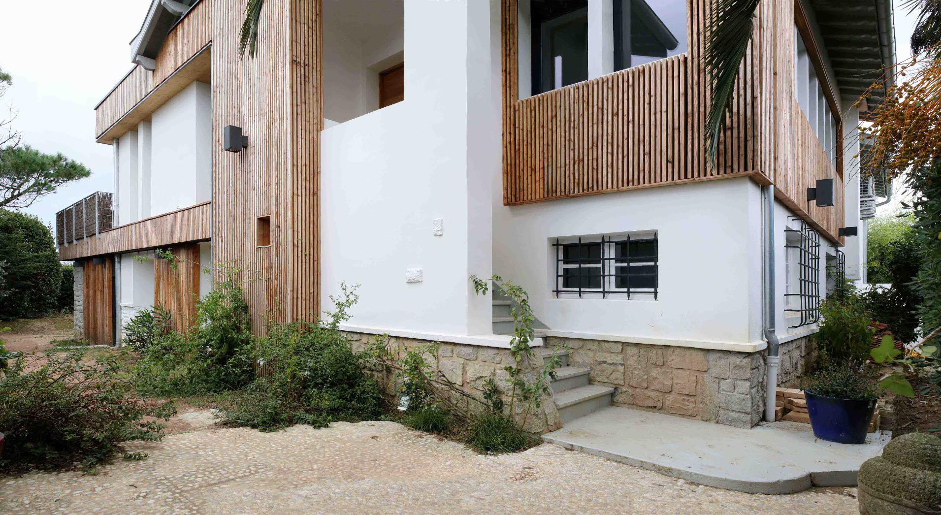 Réhabilitation et extension à Bidart — vue 1